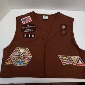 Girl Scouts Brownie Vest With Pins And Patches Size Large